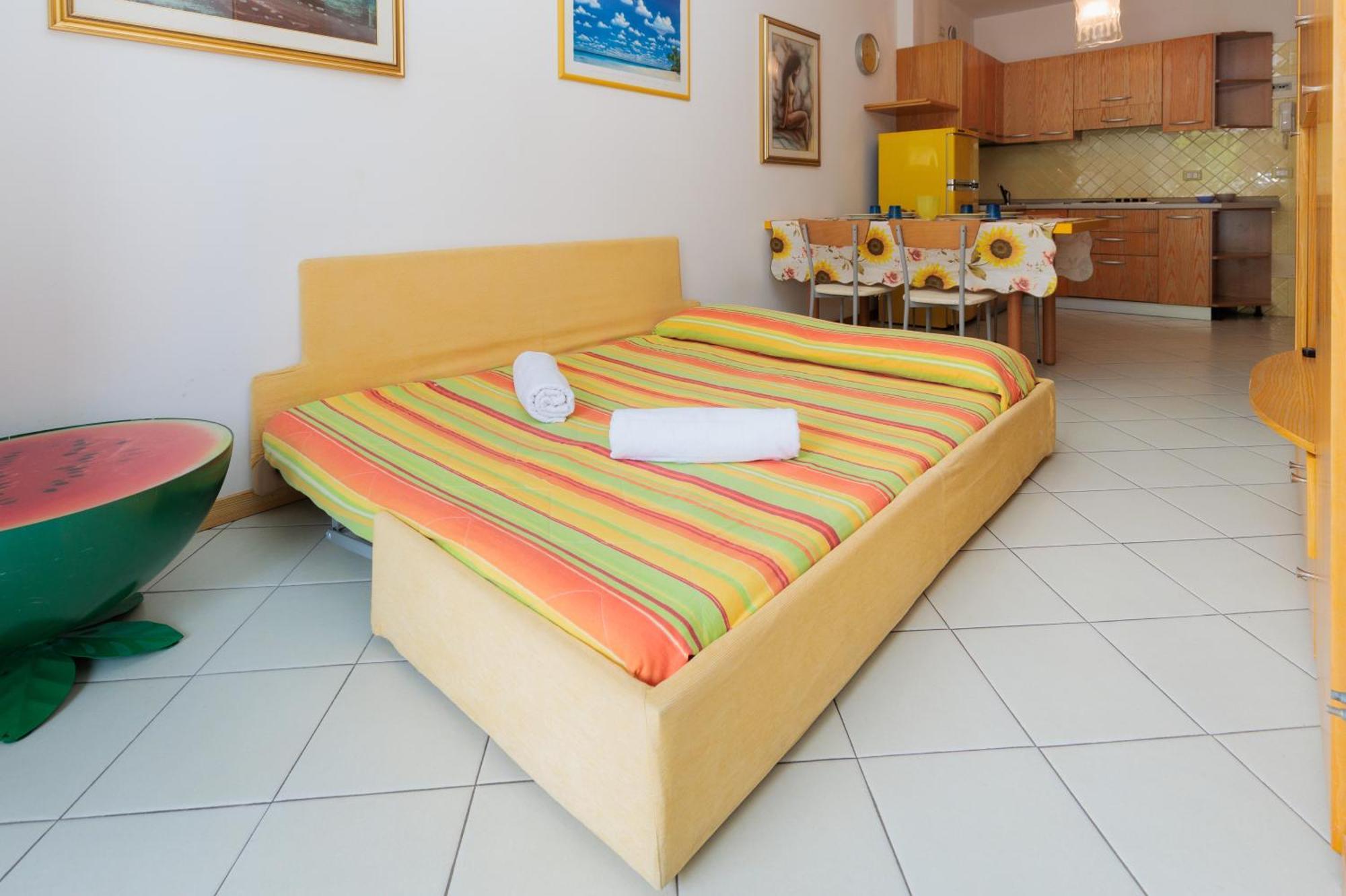 Jesolo Beach! Fronte Mare - Piscina Park E Posto Spiaggia Inclusi Exteriör bild
